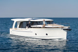 Greenline Yachts - 40 GREENLINE