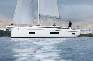 Thumbnail - '46 Bavaria C 46