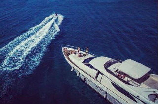 Thumbnail - Ferretti 72 Fly