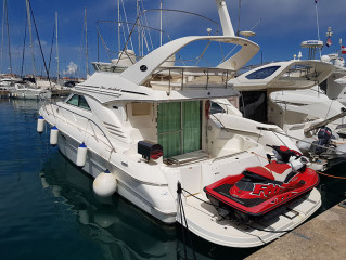 Thumbnail - Sea Ray 400 Sedanbridge