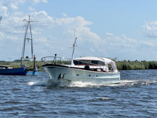 Thumbnail - Super Van Craft 13.20 River