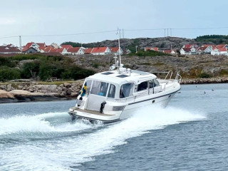 Thumbnail - Nimbus 42 Nova Coupé