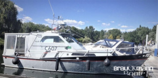 Thumbnail - Striker Florida 38 Cabin 