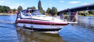 Thumbnail - Bayliner 3055