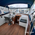 Gladstone Lyall & Co - Gladstone Lyall & Co Aquila Queen 35