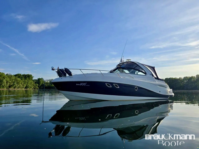 Rinker - Rinker 310 Express Cruiser Rinker - Rinker 310 Express Cruiser