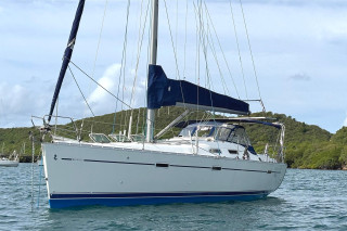 Thumbnail - Beneteau Oceanis Clipper 393