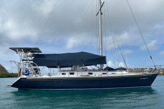 Thumbnail - Hylas 42