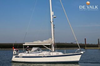 Thumbnail - Hallberg Rassy 37