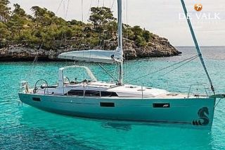 Thumbnail - Beneteau Oceanis 38
