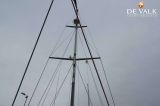  - Island Packet 485