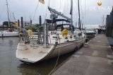  - Island Packet 485