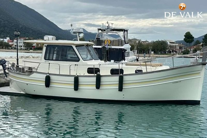 Menorquin Yachts - Menorquin 120 Menorquin Yachts - Menorquin 120