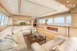 Van der Valk - Van der Valk Raised Pilothouse