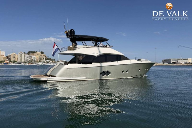- Monte Carlo Yachts 65 - Monte Carlo Yachts 65