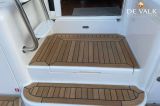 Riviera - Riviera 58 Enclosed Flybridge
