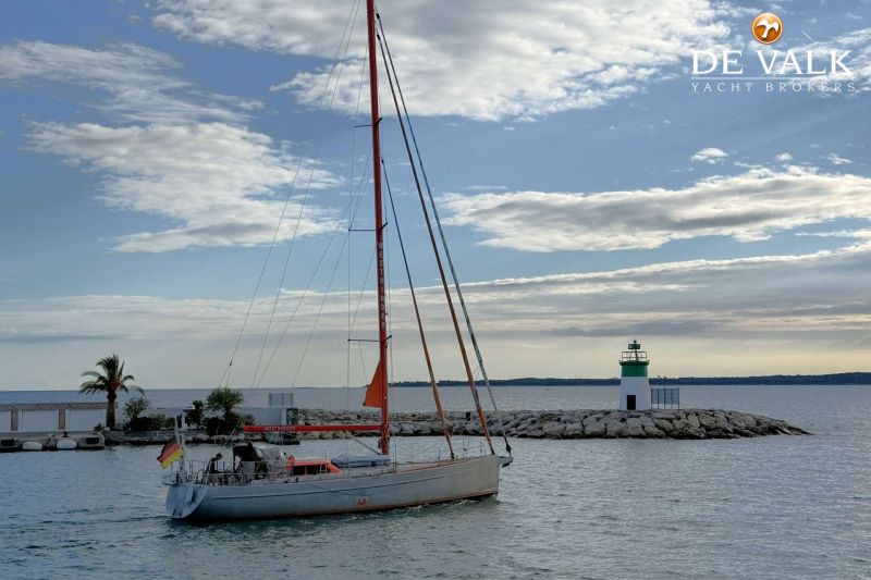 - Westhinder 52  - Westhinder 52