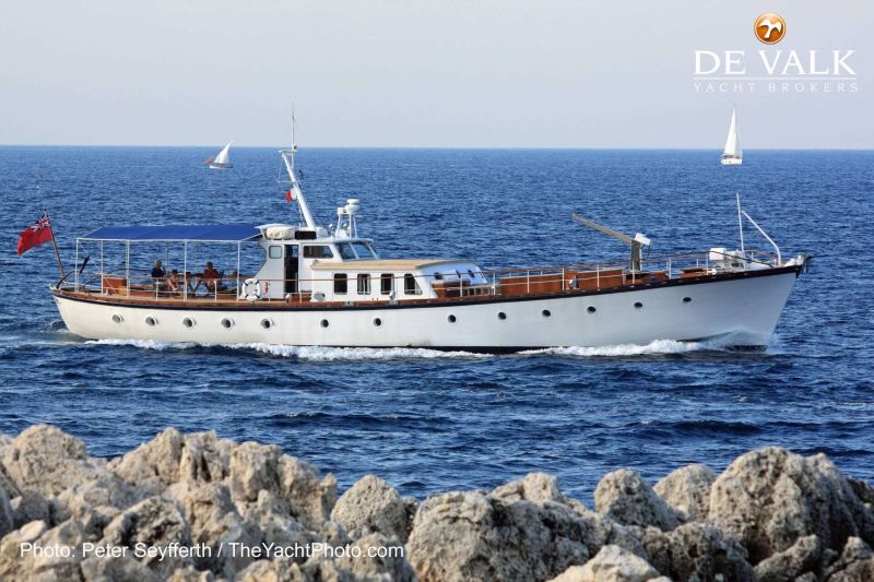 Classic - Classic Motor Yacht Classic - Classic Motor Yacht