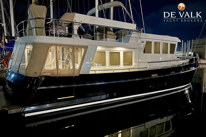 - Steeler Explorer 50 Pilothouse - Steeler Explorer 50 Pilothouse