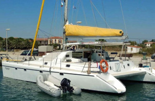 Thumbnail - Outremer Parlay 40