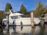 Thumbnail - CARVER YACHTS CARVER 390 EUROPEAN