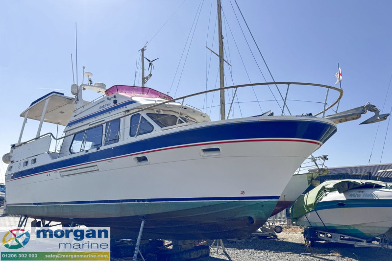 Trader Motor Yachts - Trader 41 + 2 Trader Motor Yachts - Trader 41 + 2