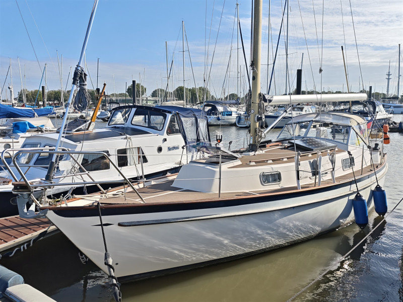 Hallberg Rassy - HR 31 Monsun Hallberg Rassy - HR 31 Monsun