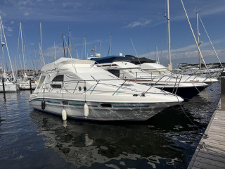 Thumbnail - Sealine F 330