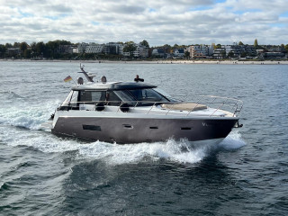 Thumbnail - Sealine C 48
