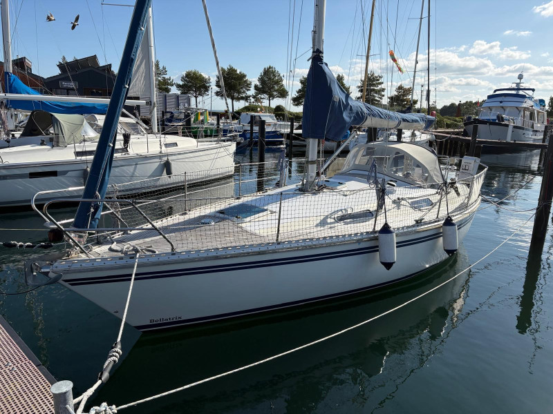 Comfort Yachts - Comfortina 32 Comfort Yachts - Comfortina 32