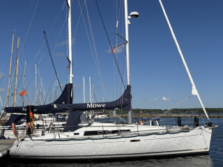 Thumbnail - Beneteau Oceanis 37