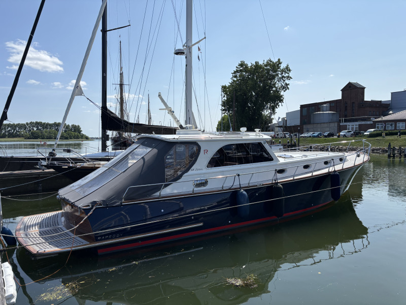 - Rapsody 48 Offshore - Rapsody 48 Offshore