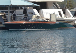 Thumbnail - Riva Aquariva