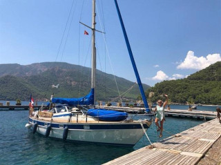 Thumbnail - Hallberg-Rassy 352