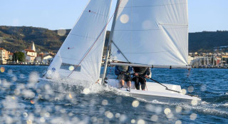 Thumbnail - Beneteau First 14