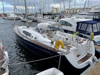 Thumbnail - Beneteau Oceanis 46