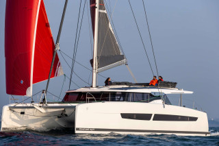 Thumbnail - FOUNTAINE PAJOT AURA 51