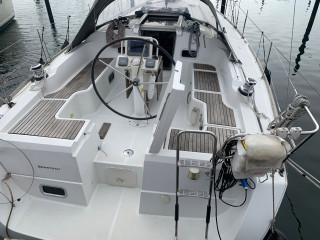 Thumbnail - Beneteau Oceanis 37