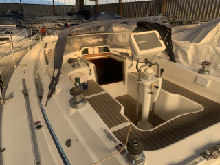 Thumbnail - Moody 37