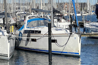 Thumbnail - Beneteau Oceanis 38