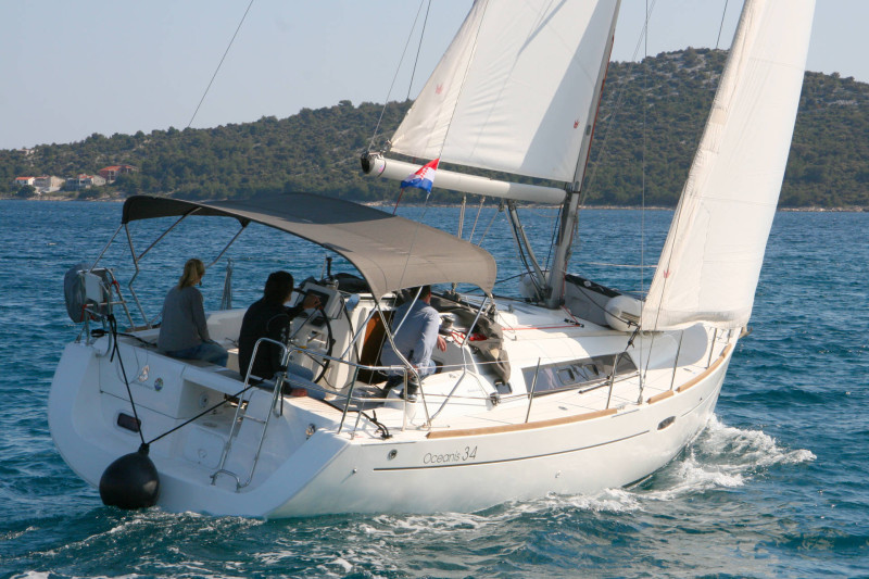 Beneteau - Beneteau Oceanis 34 Beneteau - Beneteau Oceanis 34