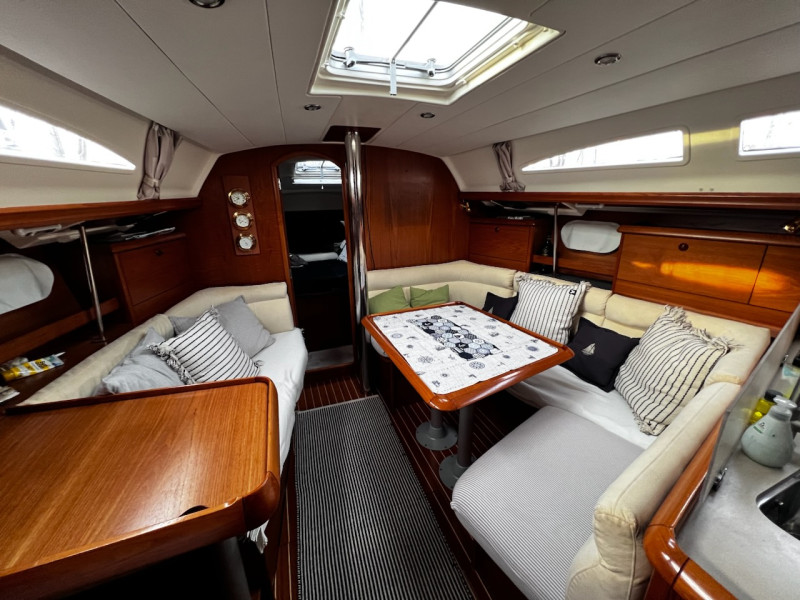 Jeanneau - Jeanneau Sun Odyssey 37 Jeanneau - Jeanneau Sun Odyssey 37