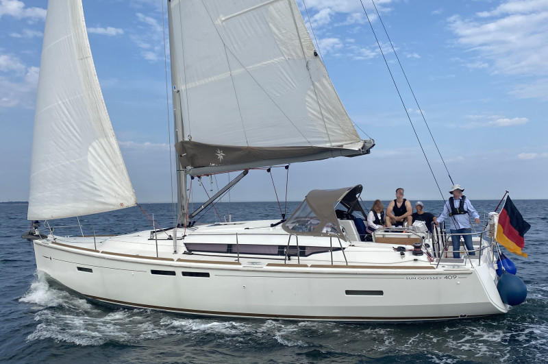 Sun Odyssey 409