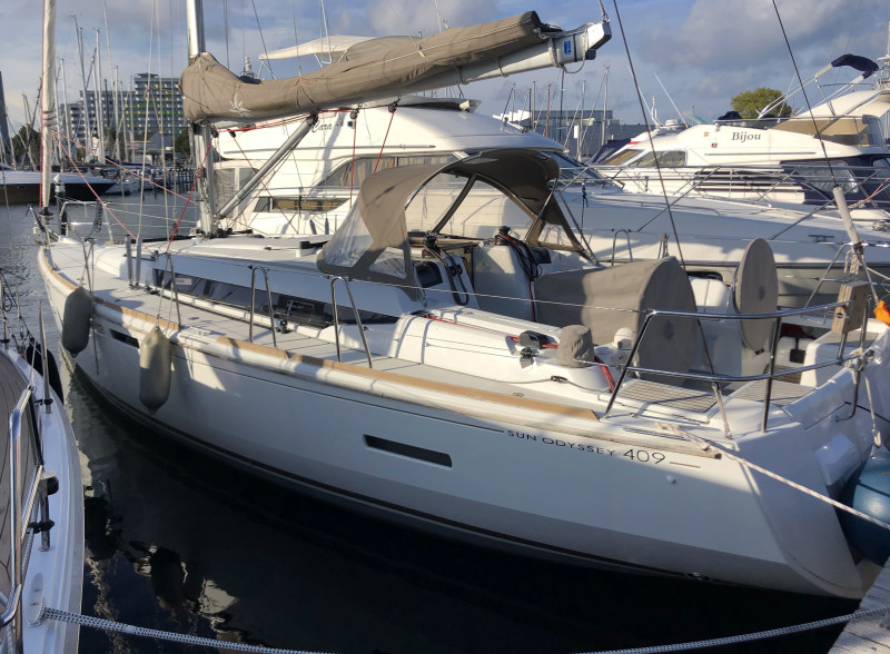 Sun Odyssey 409