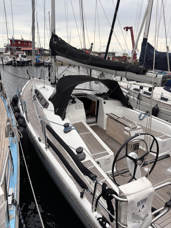Dehler Yachtbau - Dehler 41 Dehler Yachtbau - Dehler 41