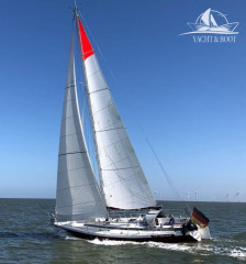 Thumbnail - Coronet 41