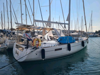 Thumbnail - Beneteau Oceanis Oceanis 41
