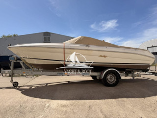 Thumbnail - Sea Ray CB 200 Signature