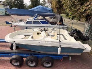 Thumbnail - Bayliner e16