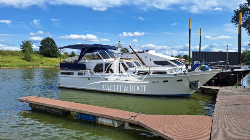 Van der Valk - Van der Valk Valkkruiser 1300 AK Van der Valk - Van der Valk Valkkruiser 1300 AK